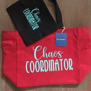 Overnight bag with cosmetic bag